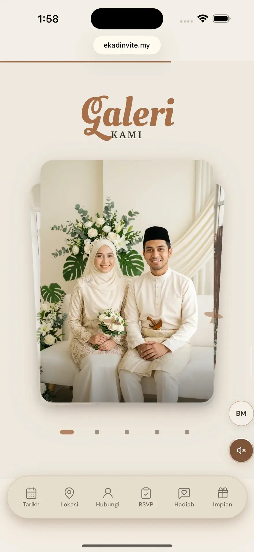 Galeri Foto — dipaparkan di dalam kad EkadInvite sebenar pada telefon
